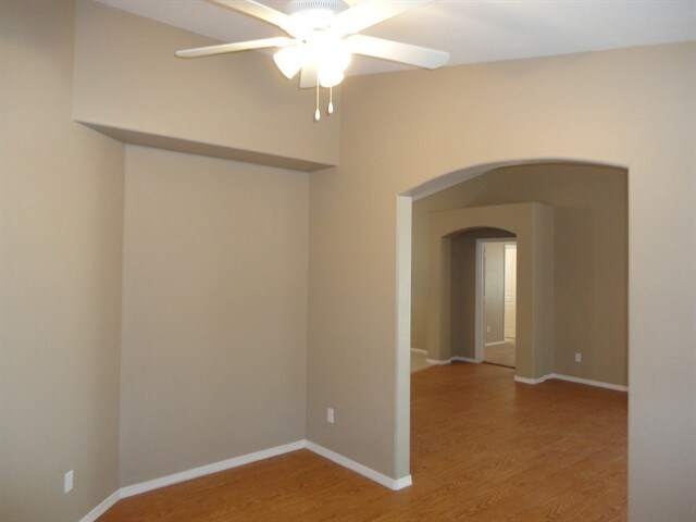 Building Photo - 3764 W Five Mile Peak Dr