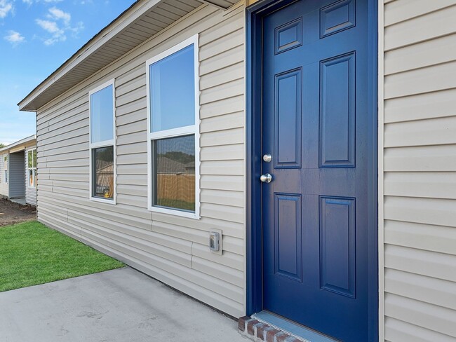 Building Photo - Beautiful New Construction Home  - 3 Bed, ...