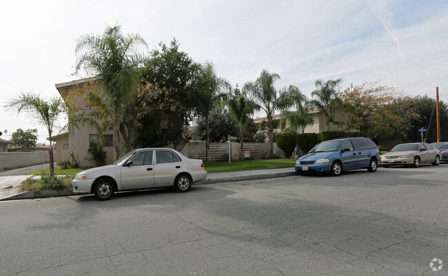 Building Photo - 580 W E St