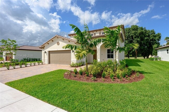 Building Photo - 2209 SE 30th St