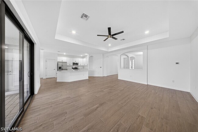 Building Photo - 1388 Birdie Dr