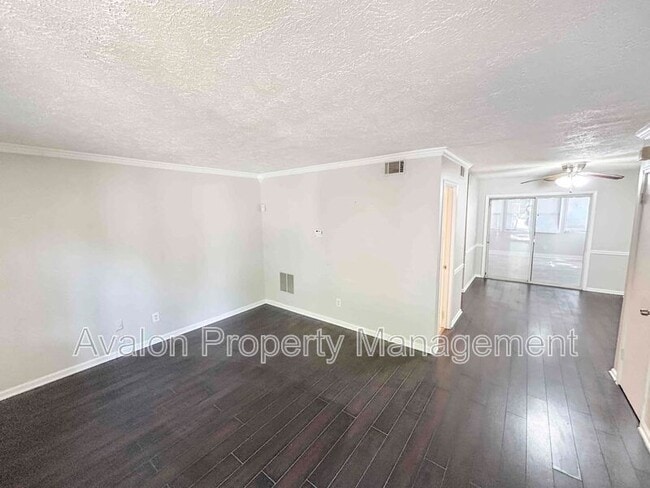 Building Photo - 2251 Salt Springs Pl