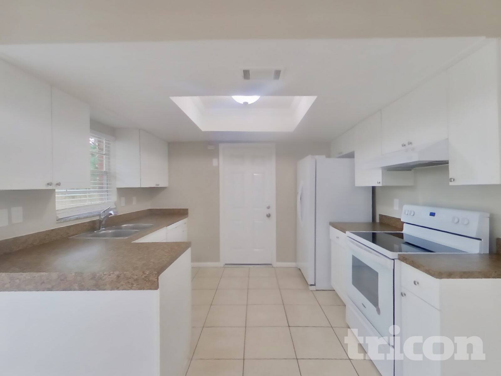 Building Photo - 1115 Oakhill St