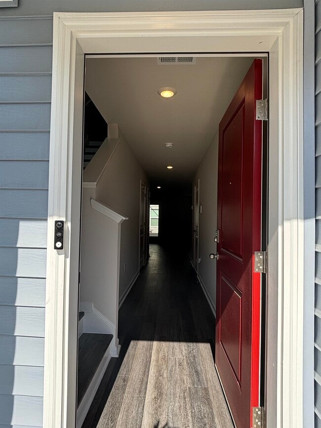 Building Photo - 160 Harvest Gold Dr