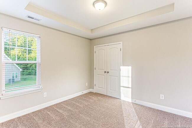 Building Photo - 2240 Mannington Dr