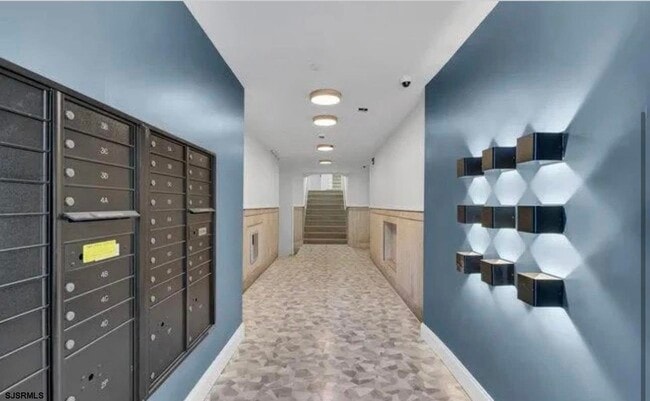 Building Photo - 3939 Ventnor Ave