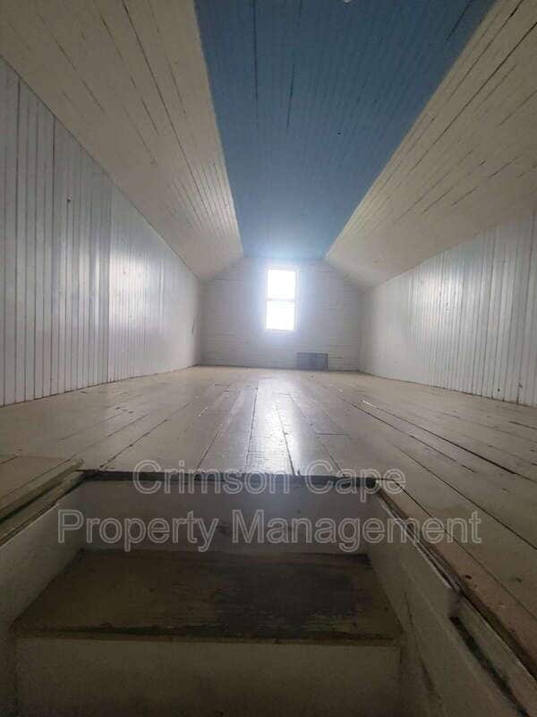 Building Photo - 34 E Church St