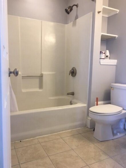 Building Photo - 1 Centre Street Ter