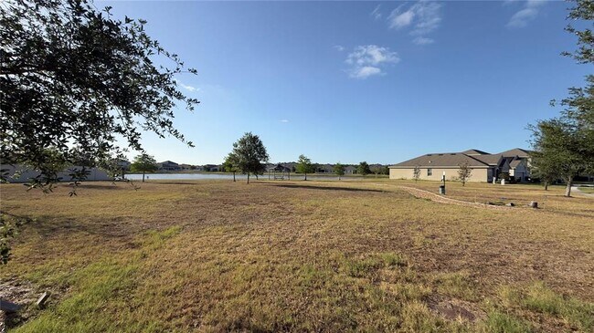 Building Photo - 5321 Amersham Ln