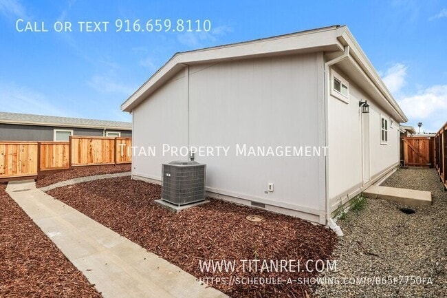 Building Photo - 315 Vandenberg Cir