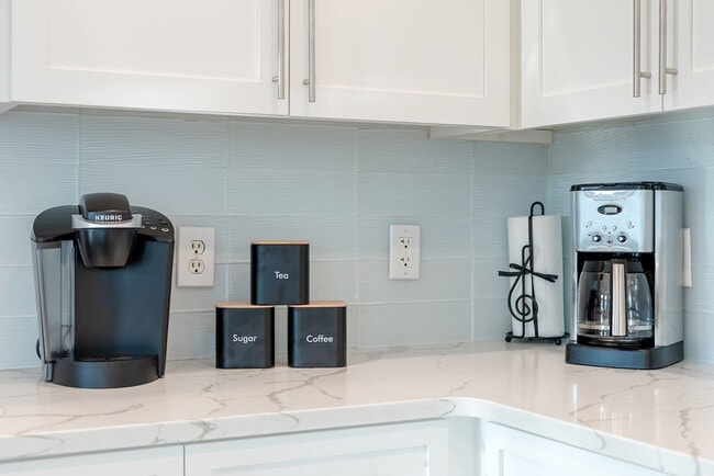 Building Photo - 26 Sea Walk Cir