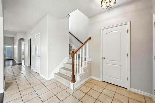 Building Photo - 7245 Silver City Dr