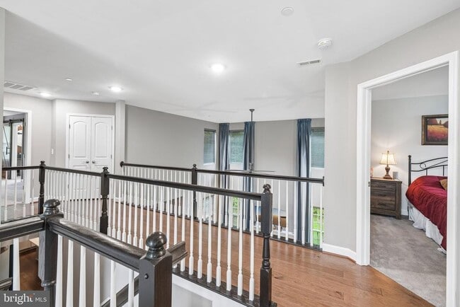Building Photo - 10400 Del Ray Ct