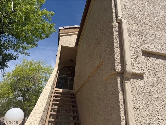 Building Photo - 7061 Roscoe Ave