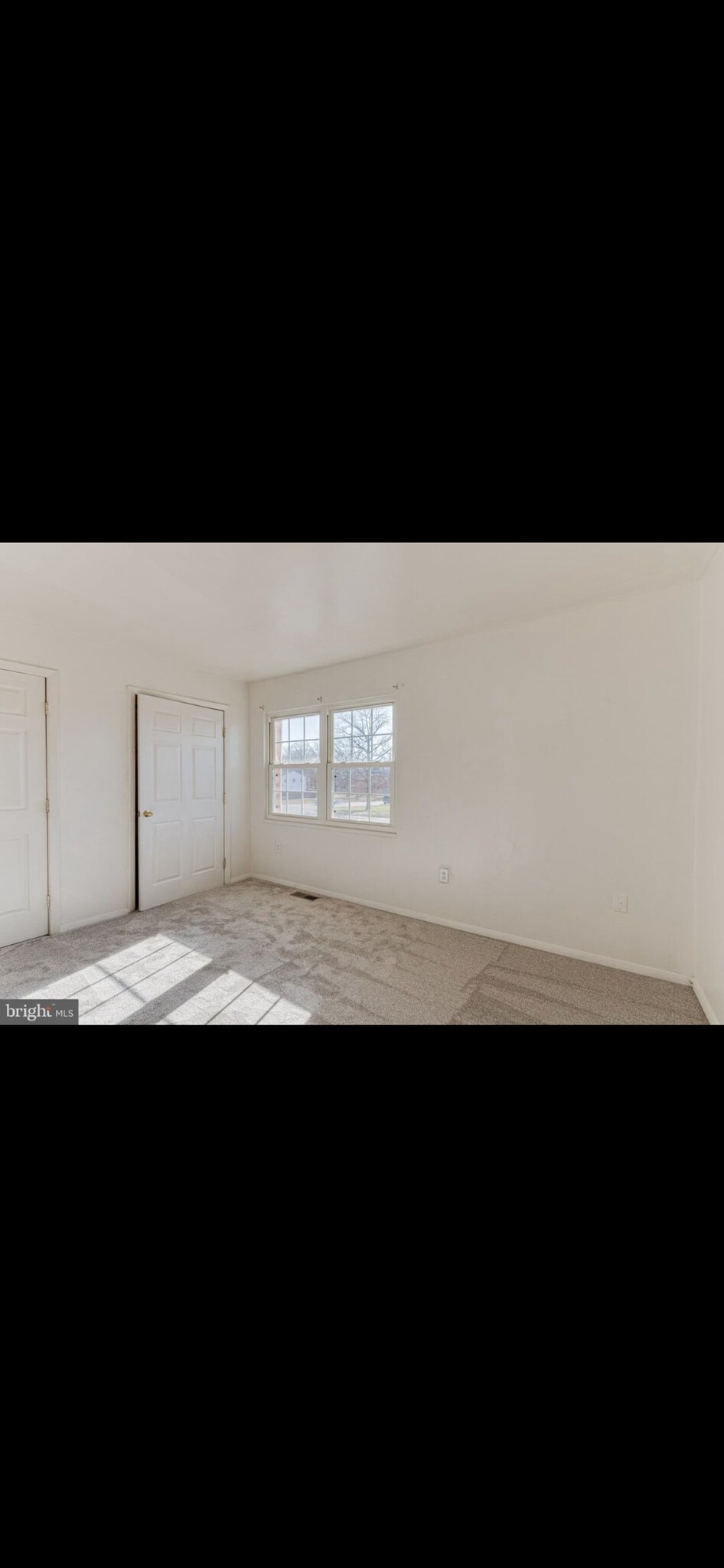Building Photo - 905 Bellows Ave