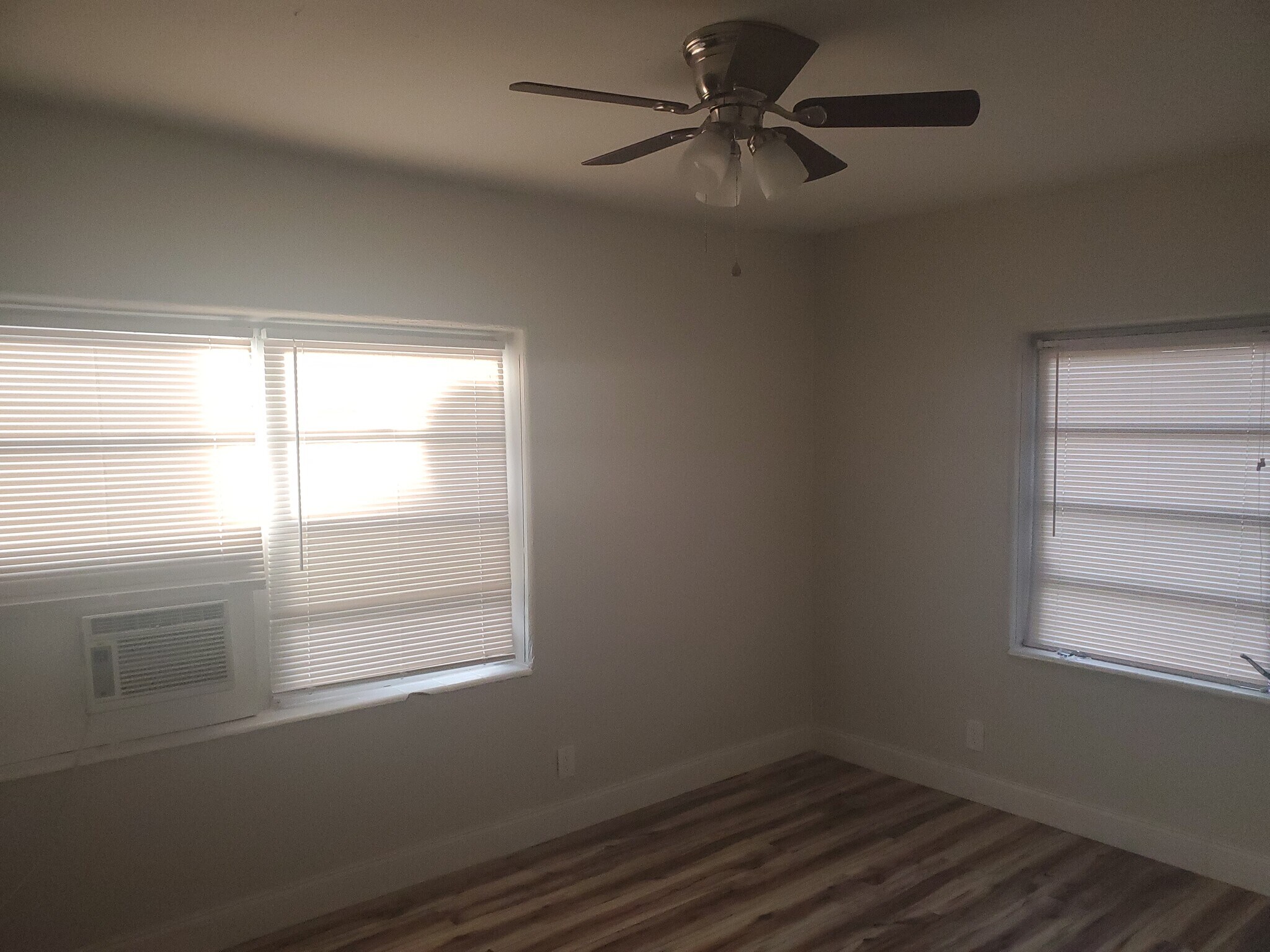 Master Bedroom - 1937 Madison St