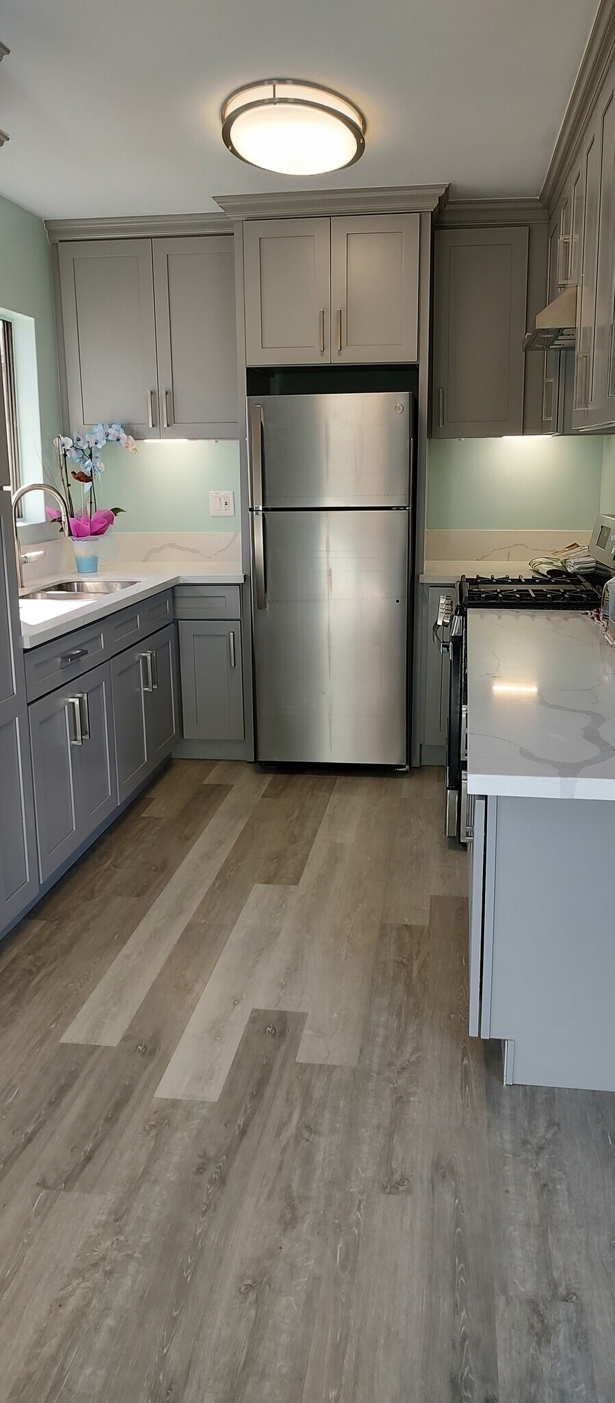 KITCHEN WITH WINDOW - 1217 S Orange Grove Ave