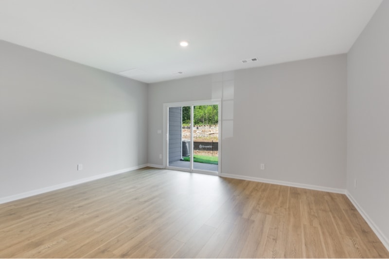 Building Photo - 810 Quinn Dr
