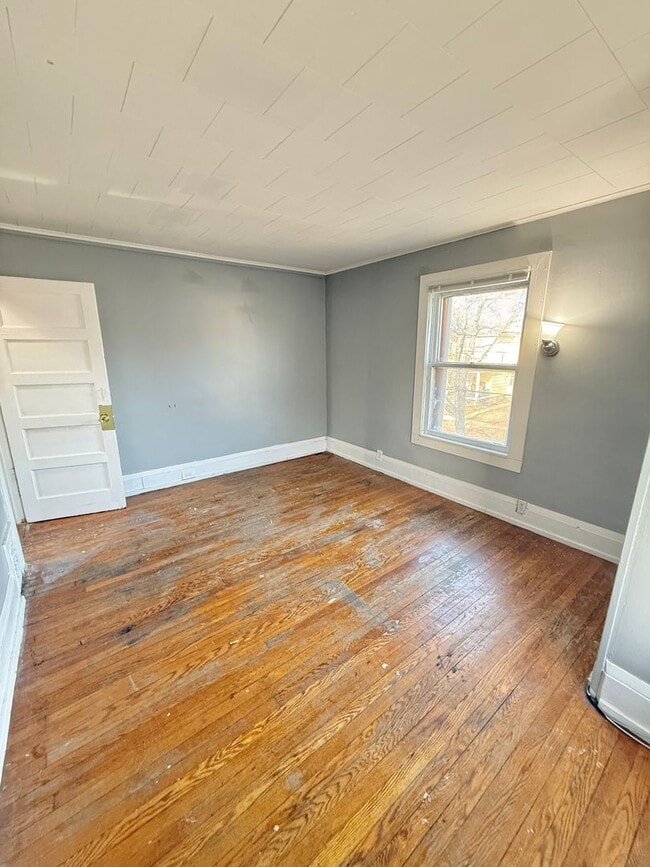 Building Photo - 33-35 Ripley Street