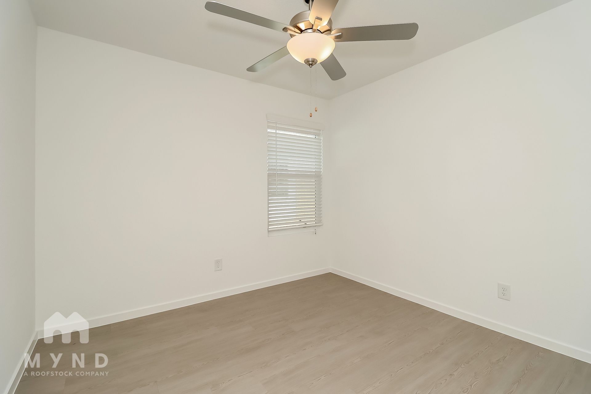 Building Photo - 2753 Ctr Crk Ln