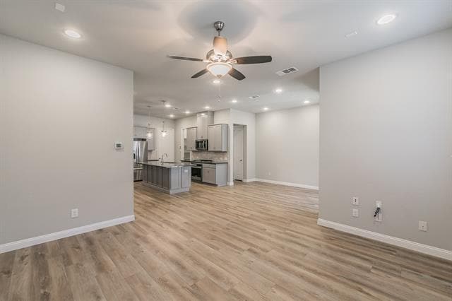 Building Photo - 17736 Coralberry Dr