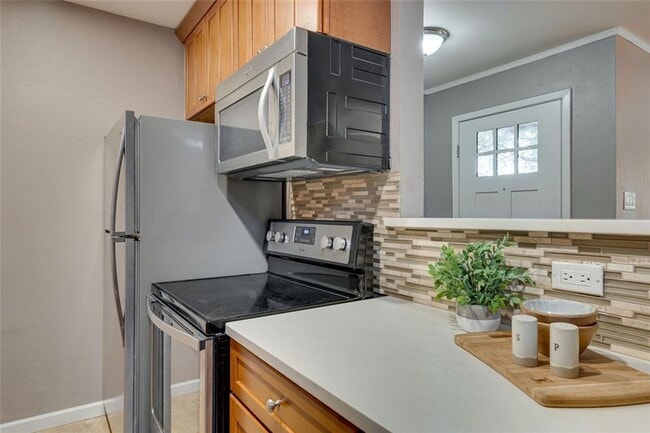 Building Photo - Mesa Village 2 Bedroom 1 Bathroom