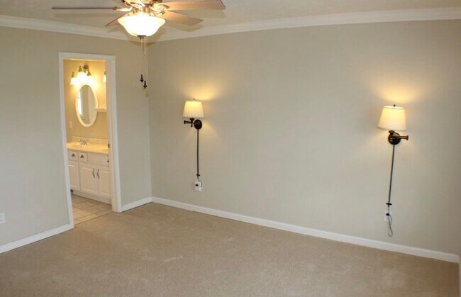 Building Photo - 1329 Copperfield Dr