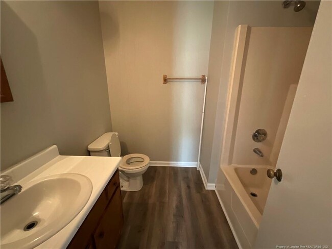 Building Photo - 929 Kennesaw Dr