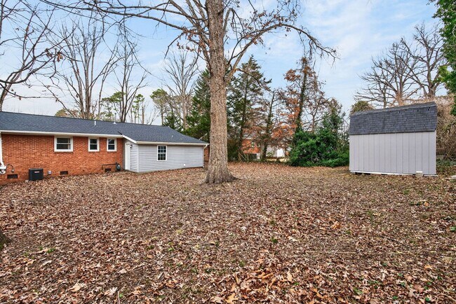 Building Photo - Newly Remodeled 3BD, 2BA Raleigh Home Near Downtown Raleigh and Interstates