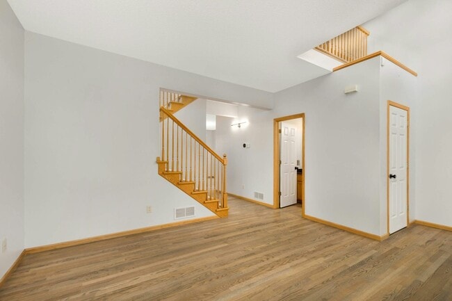 Building Photo - 10935 Eagle View Pl