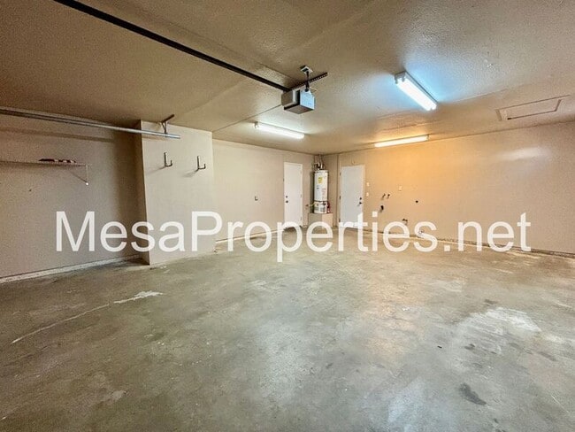 Building Photo - 22810 Nalatapa Rd