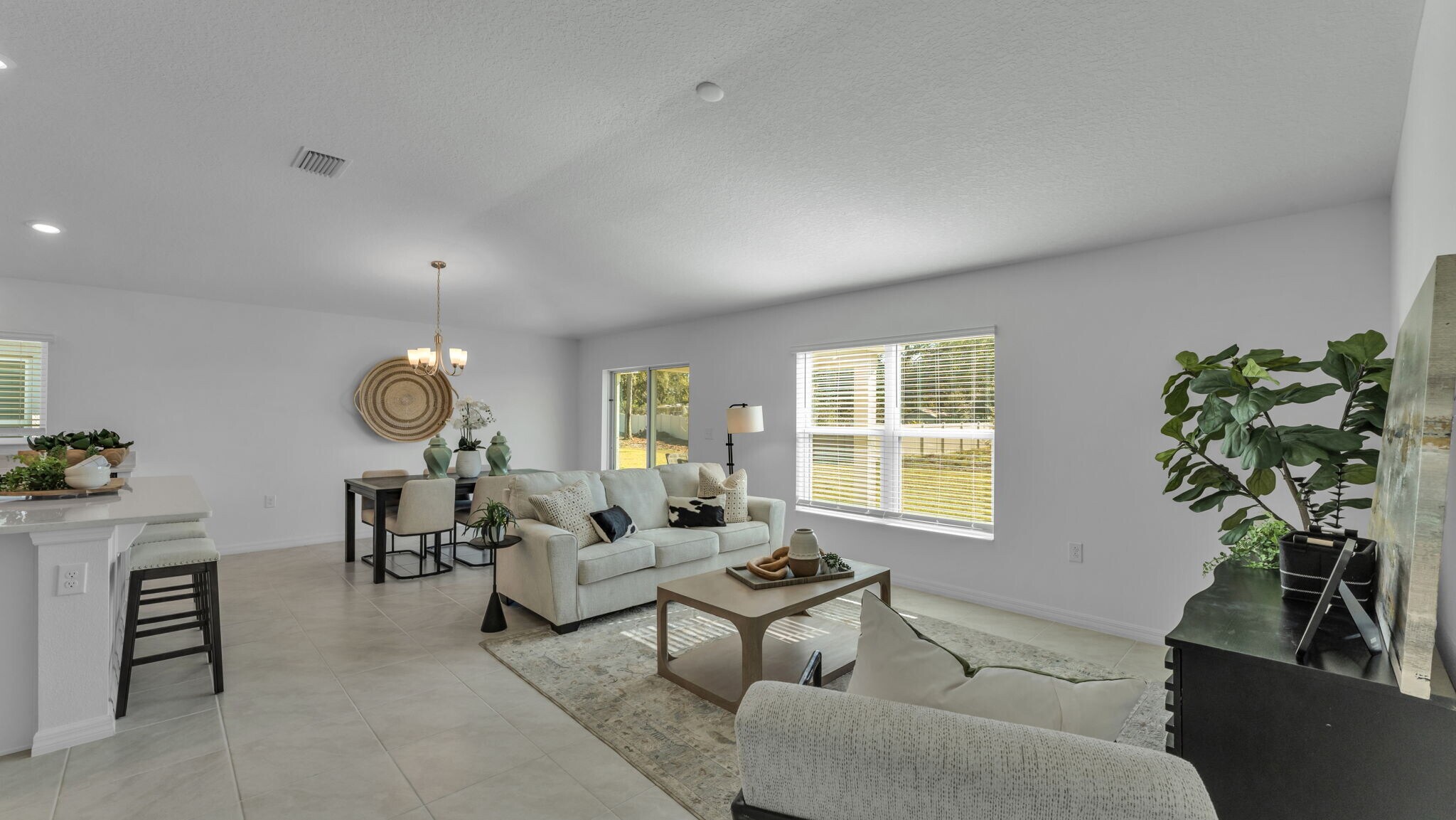 Building Photo - 204 Rivermill Way