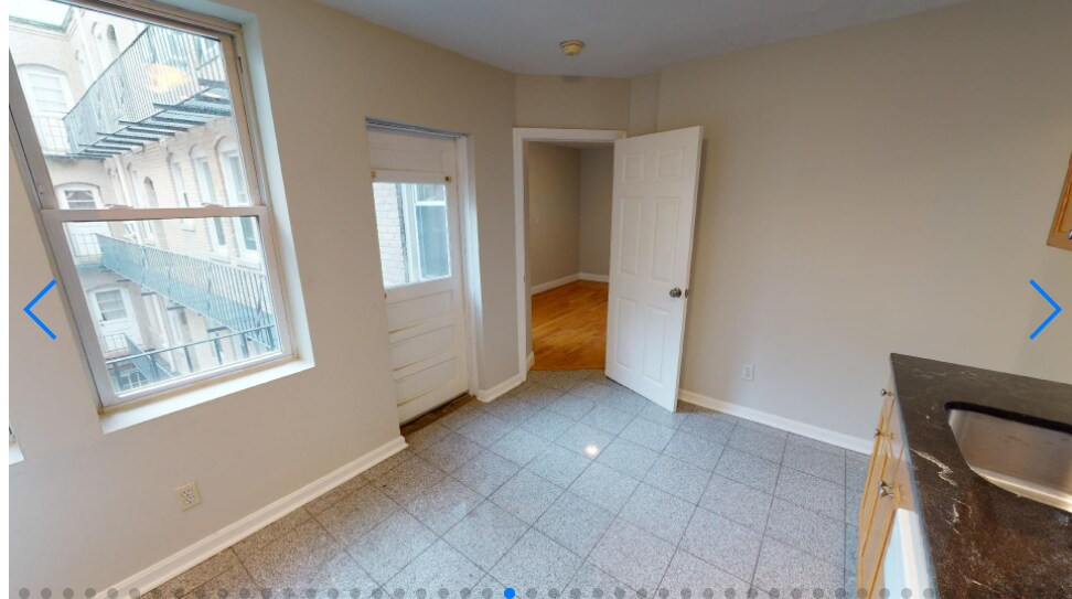 Building Photo - 224 Hanover St