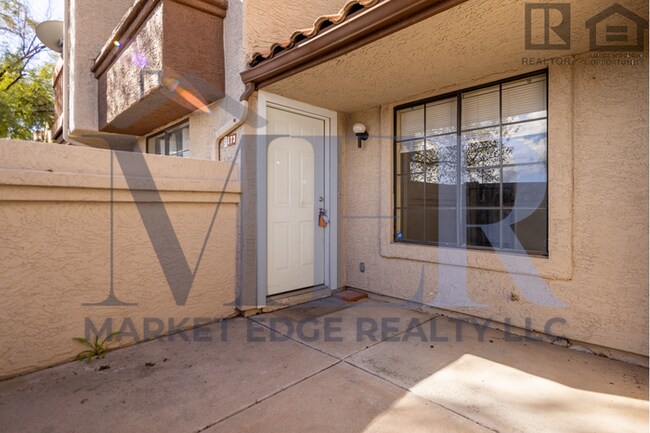 Building Photo - 2Bed/2Bath Home at Alma School/Southern! $...