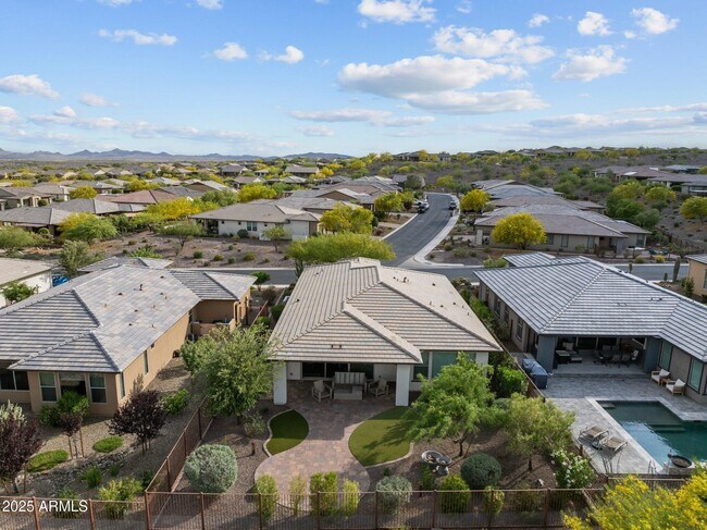 Building Photo - 3266 Sparrows Crk Wy