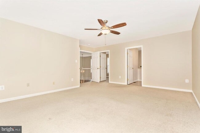 Building Photo - 2105 Twin Peaks Ct