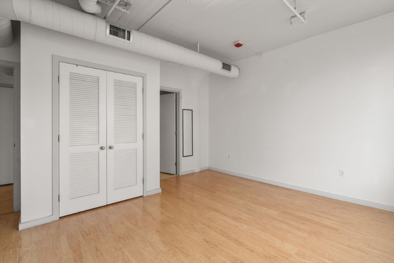 Building Photo - 210 South St