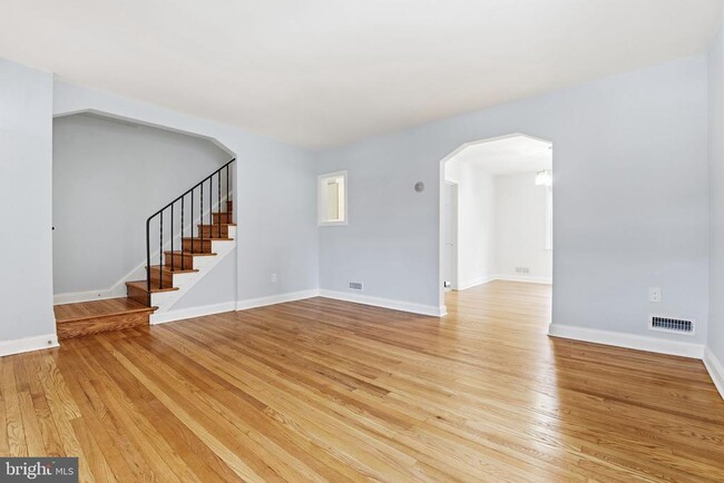 Building Photo - 182 Cherrydell Rd