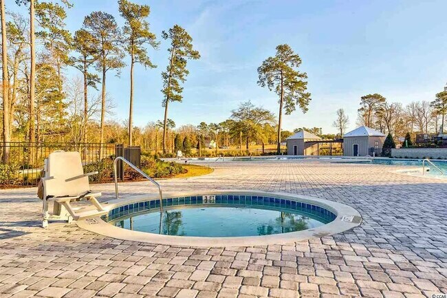 Building Photo - 1551 Jardine Loop