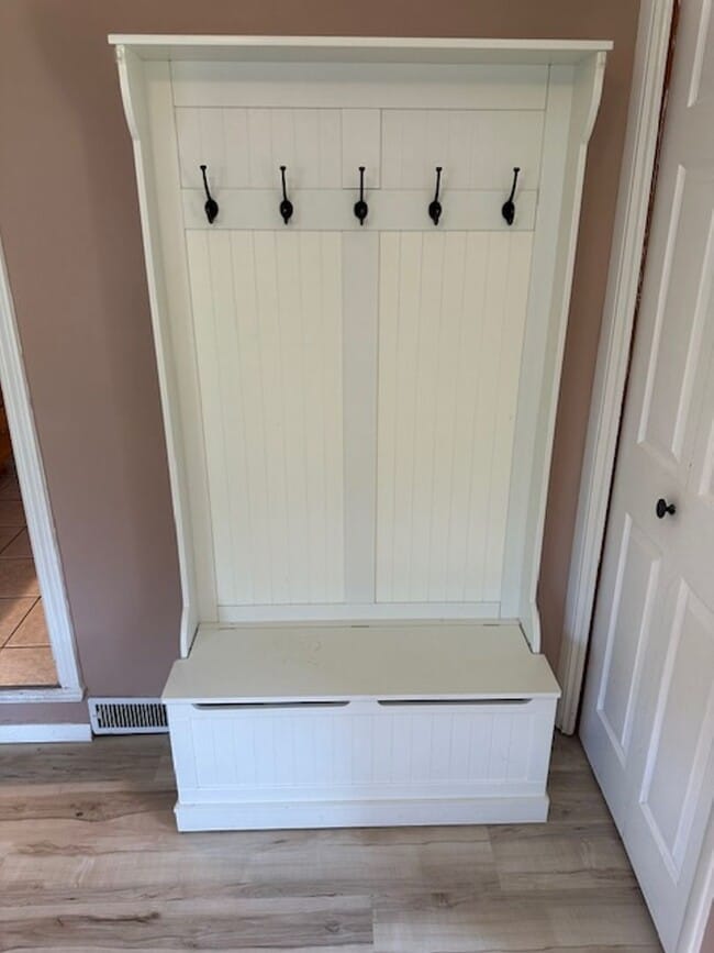 Building Photo - COMING SOON! 31807 W. Chicago, Livonia MI ...