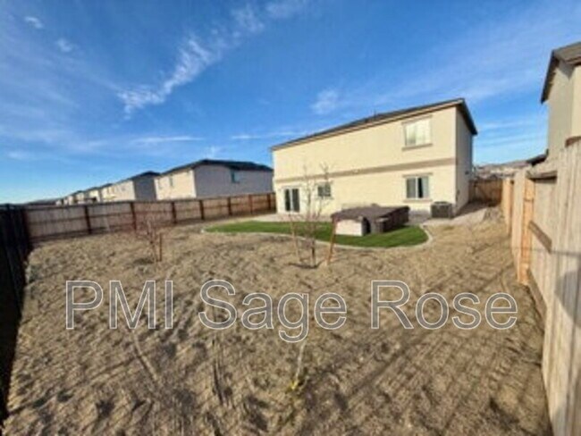 Building Photo - 8932 Coyote Blf Dr