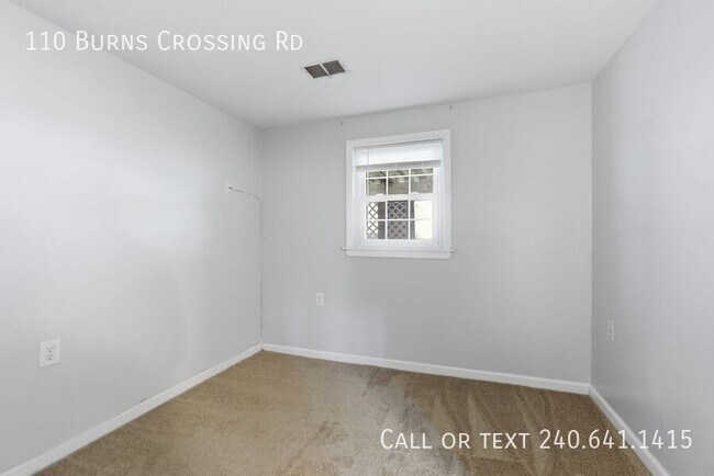 Building Photo - 110 Burns Crossing Rd
