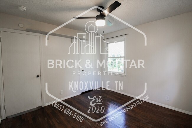 Building Photo - 2725 Keith Ave