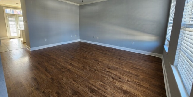 Building Photo - 149 Aspen Square