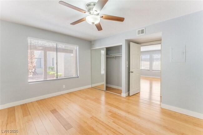 Building Photo - 4361 Gannet Cir