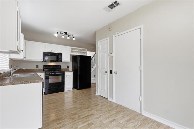 Building Photo - 1511 Creek Bank Ln