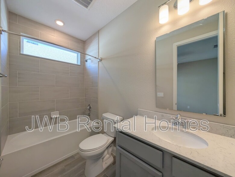 Building Photo - 95 Sadler Ct