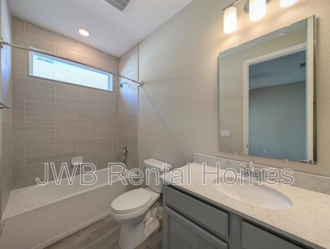 Building Photo - 95 Sadler Ct