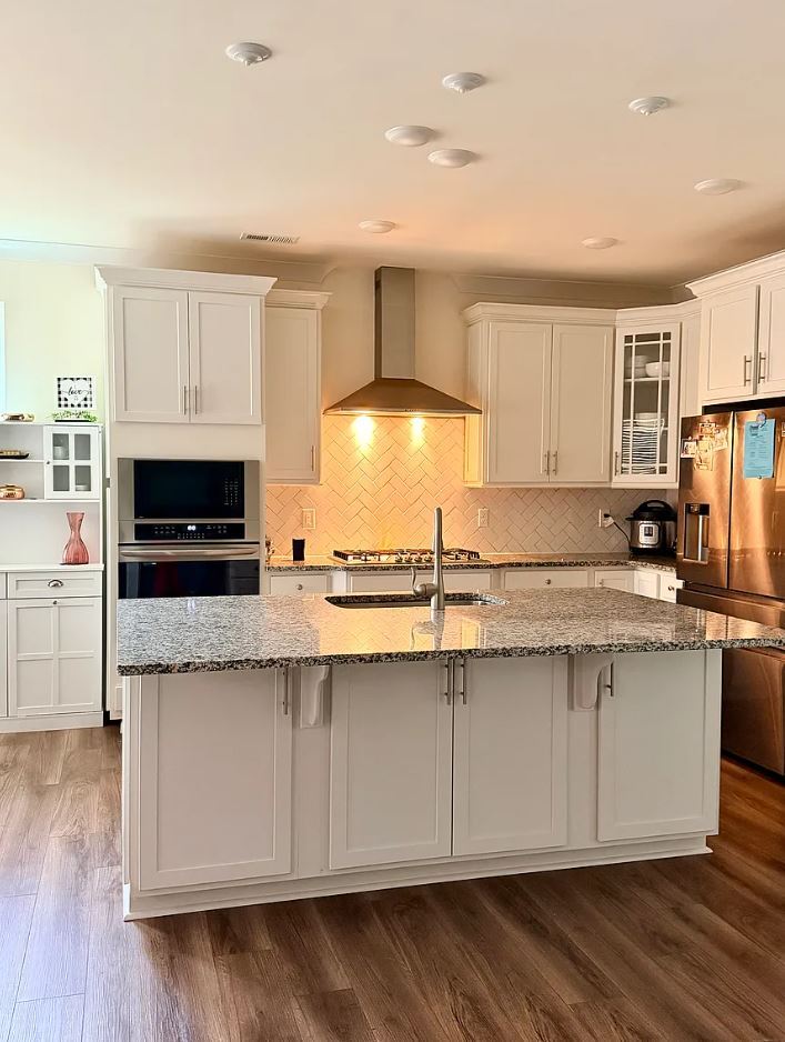 Building Photo - 4010 Clapton Dr