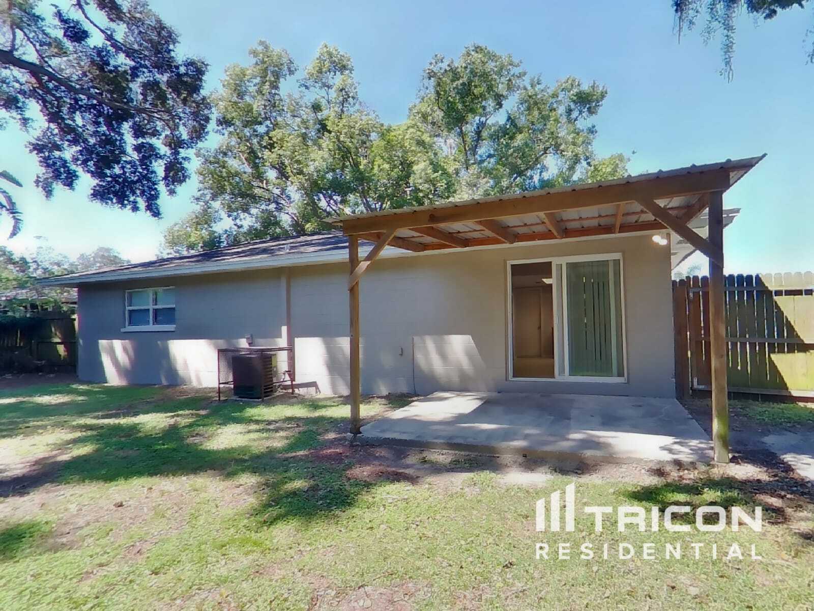 Building Photo - 1016 Sagamore Dr